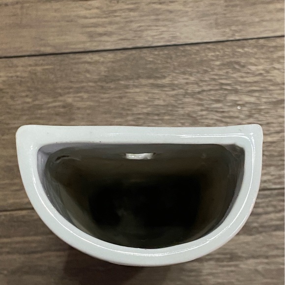 Vintage Blue & White Porcelain Wall Vase Floral Motif - Picture 7 of 17